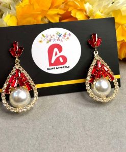 Red casual earrings