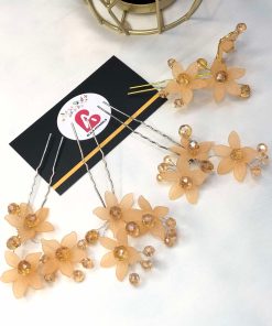4 hair pins peach