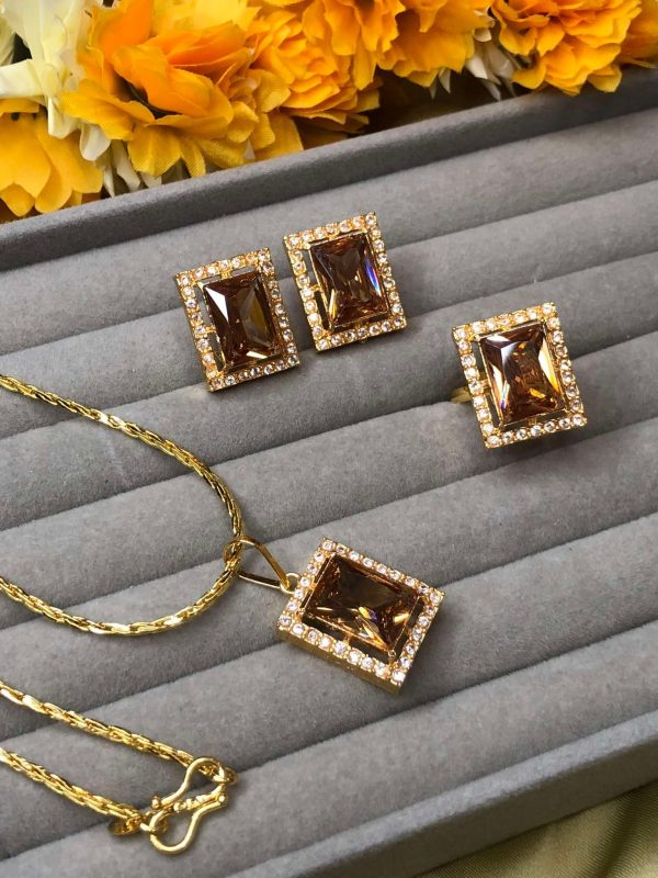 Champagne mala set with ring