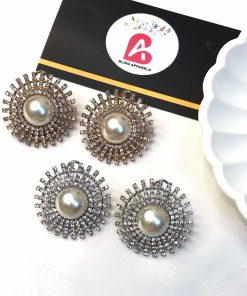Embellished studs golden and silver