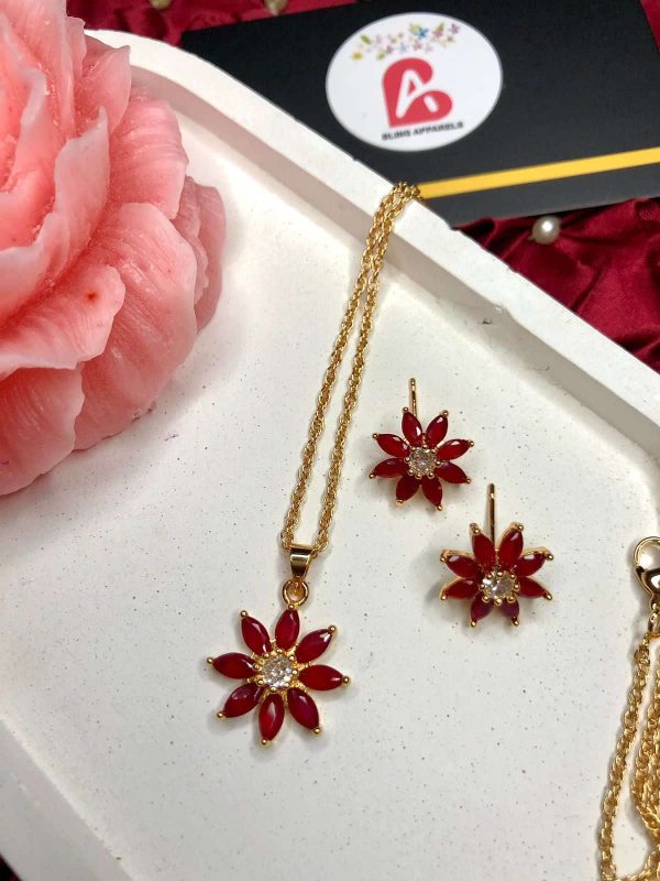 Flower pendant set red