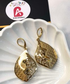 Golden leaf earrings