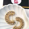 Cresent earrings white