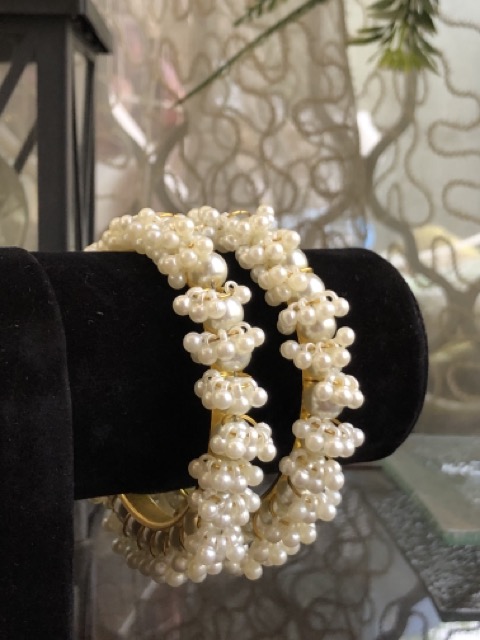 Pearl bangles