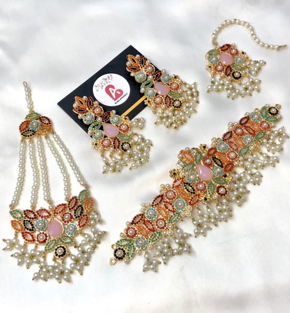 Nauratan set pink with jhoomer