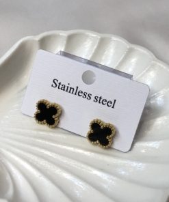 Clover studs black