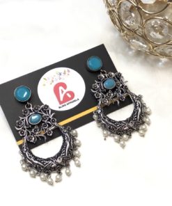Antique earrings light blue