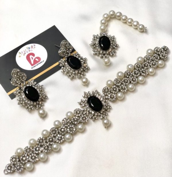 Embellished set black