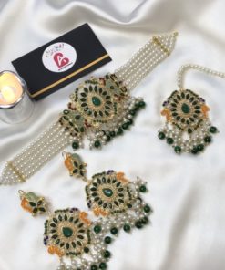 Kundan Chocker Set green