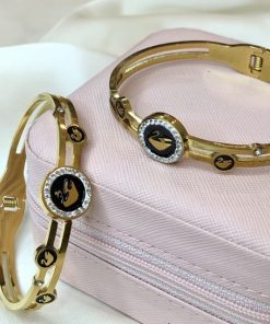 Stainless steel swan bracelet