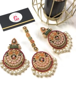 Nauratan earrings and bindya pink