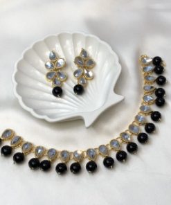 Kundan set black