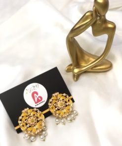 Nauratan studs yellow