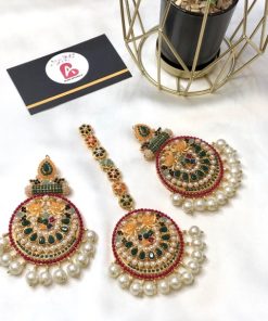 Nauratan earrings and bindya green