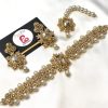 Embellished set champagne