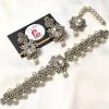 Embellished set white
