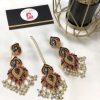 Nauratan earrings and bindya