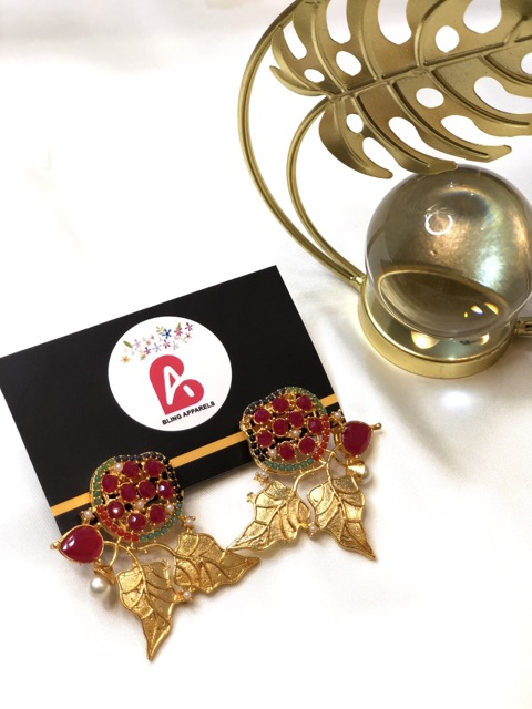 Leaf earrings ruby