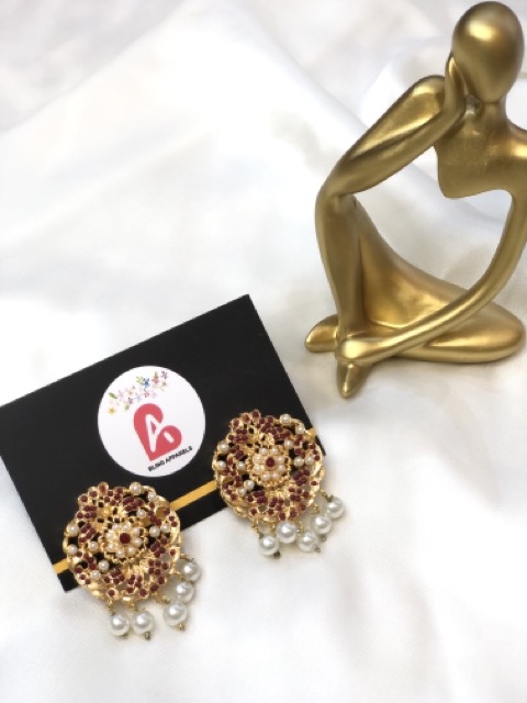 Nauratan studs mehroon