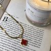 Clover pendant red
