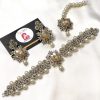 Embellished set champagne