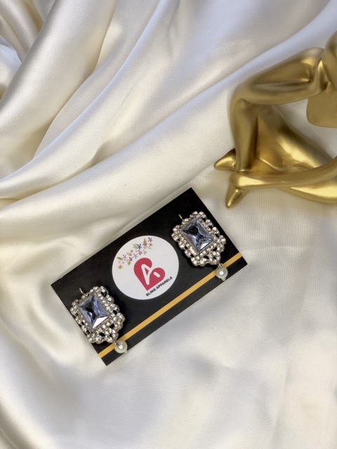 Embellished studs white