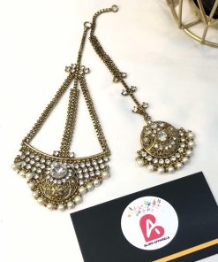 Antique jhumka and bindya