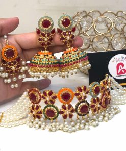 Mehroon nauratan earrings and choker