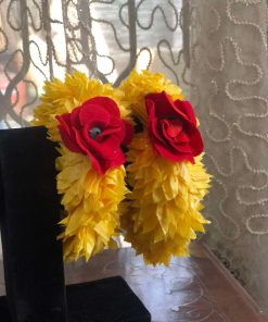 Yellow and red rose gajray