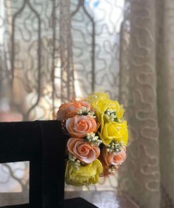 Yellow and orange gajray