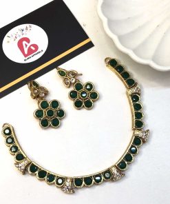 Minimal necklace with green embellished beads