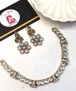 Minimal necklace with white embellished beads