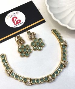 Minimal necklace with mint embellished beads