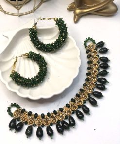 Green necklace set