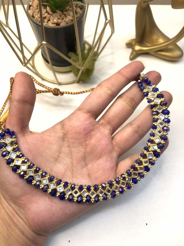 Minimal necklace blue