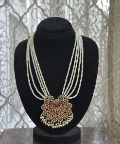 Nauratan mala ruby