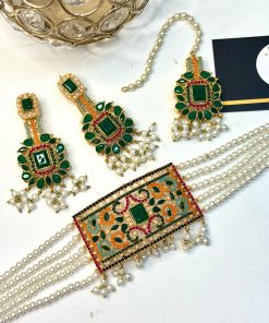 Nauratan choker set green