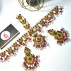 Nauratan mathapatti with earrings green