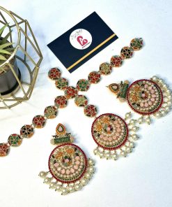 Nauratan mathapatti with earrings pink