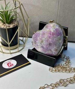 Mini heart clutch