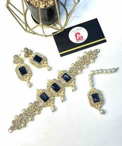 Embellished set black