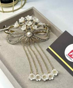 Embellished hair clip